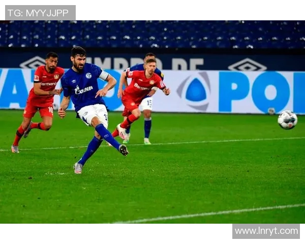 沙尔克04客场逆袭压倒奥格斯堡取得胜利! 沙尔克04客场逆袭压倒奥格斯堡取得胜利!