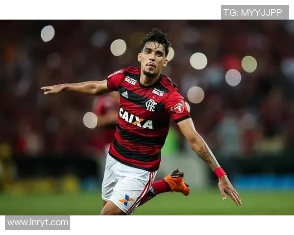 帕奎塔：从巴西足球新星到欧洲赛场的闪耀之路