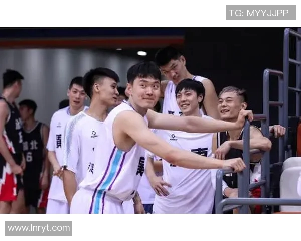 辽宁男篮迎战重庆全运会对决展现青春风采与竞技激情