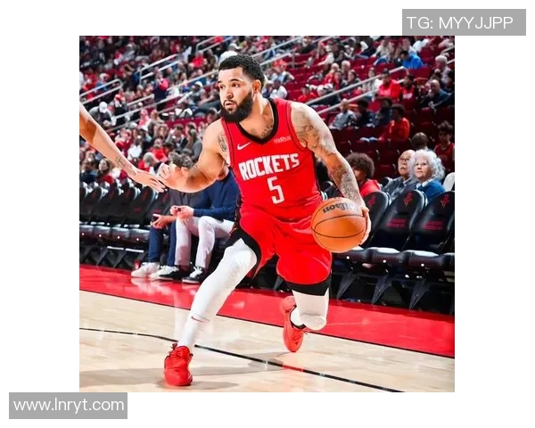 休斯顿火箭与芝加哥公牛的巅峰对决谁能笑到最后