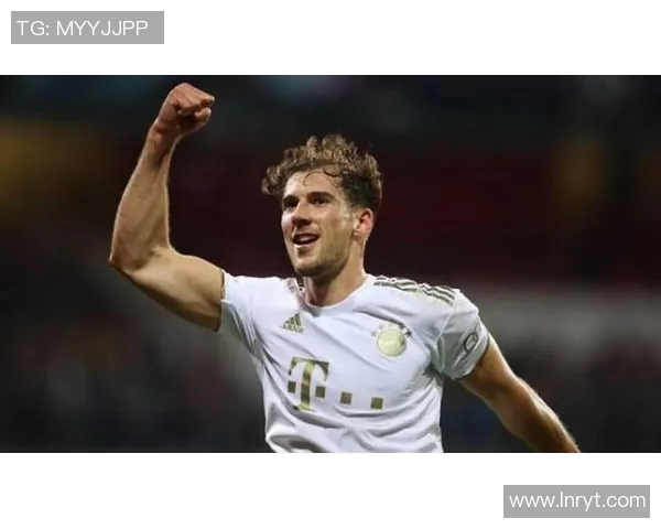 格雷茨卡的足球之路：从青涩少年到德甲巨星的成长历程